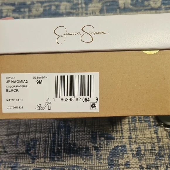 Jessica Simpson Black Slingback Heels with Bow Detail - Picture 6 of 6